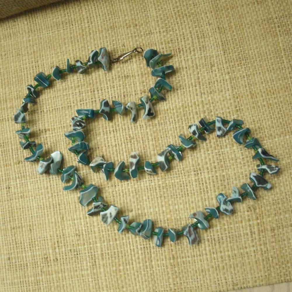 Handmade Blue Dyed Shell & Seed Bead Necklace - Picture 6 of 16